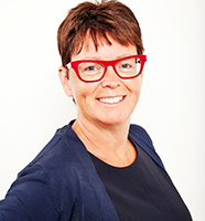 Elizabeth Goodwin, Vice President Investor Relations & Corporate Communications (photo)